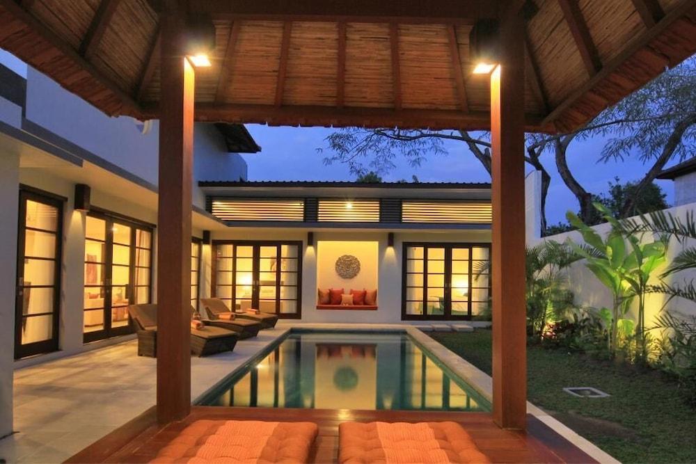 Destiny Villas 科洛布坎 外观 照片